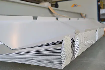 Accesorios, paneles y perfiles especiales