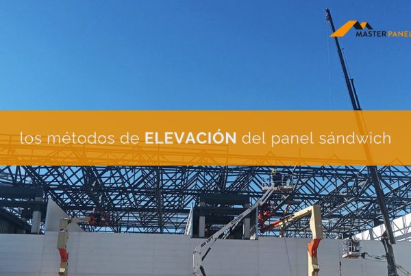 elevación de paneles sándwich